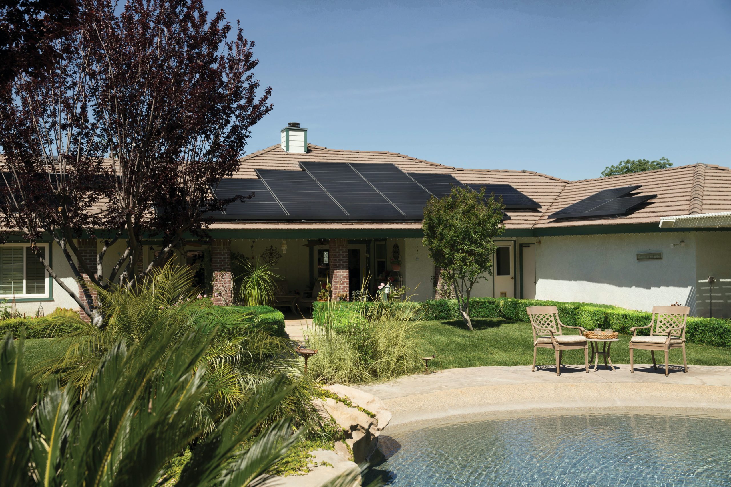 solar-powered house